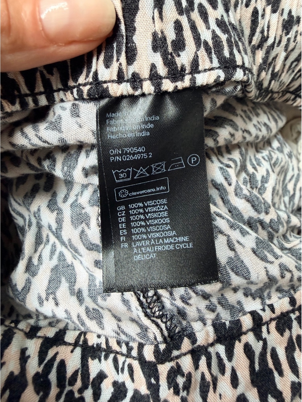 H&M Animal Print Viscose Pull On Pants Women's US 4 - Picture 4 of 9